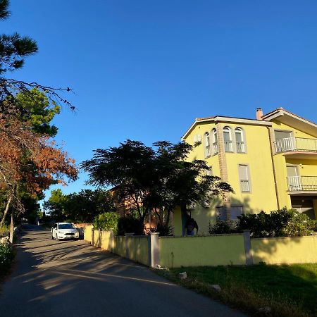 Villa Mena Vir Extérieur photo